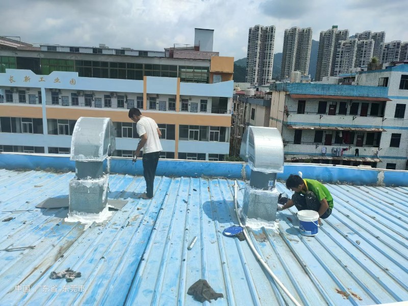 陵城钢结构屋面涂料维修方法